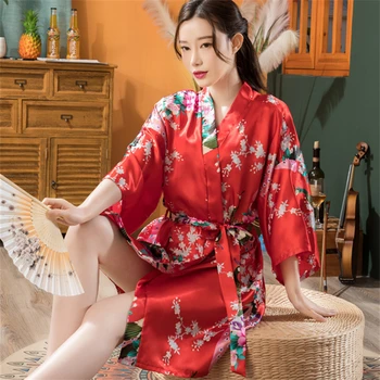 Japonų Stiliaus Ponios Pižamą Vasarą, Rudenį Ledas Plonas Šilko Gėlių Povas Spausdinti Cardigan Chalatas Moterų Seksualus Kimono 2022 Naujas